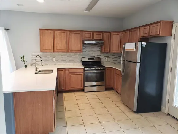 $2,250 | 7304 Grand Canyon Drive, Austin, TX 78752