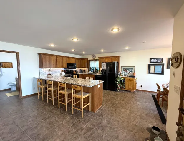 $1,547,000 | 19699 623rd Avenue, Litchfield, MN 55355