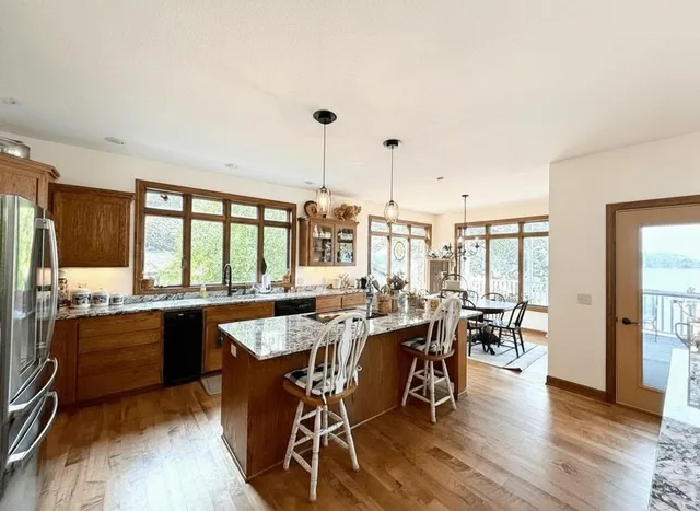 $1,547,000 | 19699 623rd Avenue, Litchfield, MN 55355