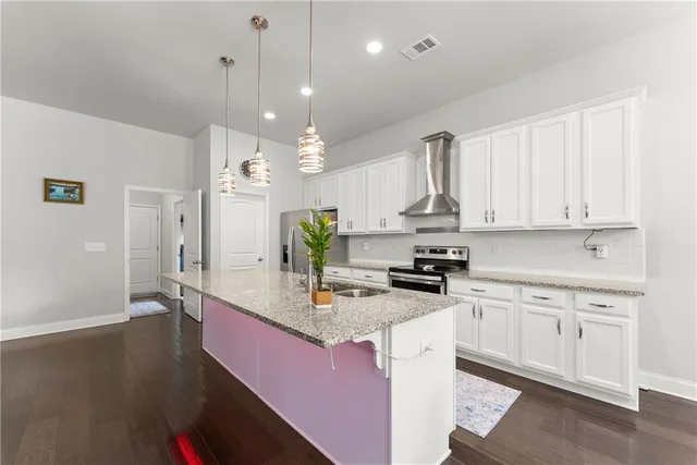 $519,500 | 6619 Blue Cove Drive, Flowery Branch, GA 30542