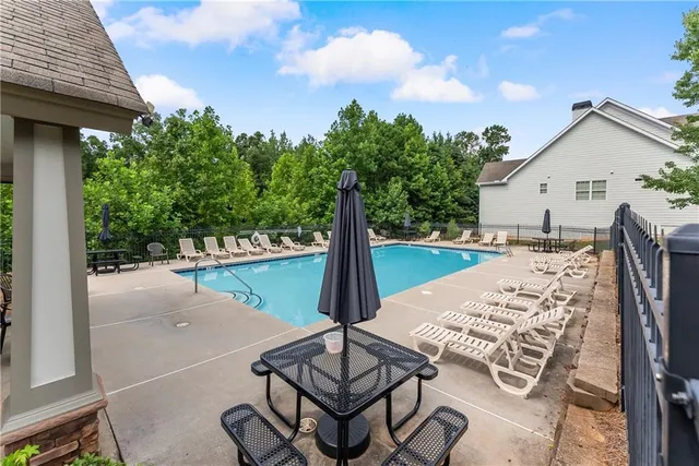 $519,500 | 6619 Blue Cove Drive, Flowery Branch, GA 30542