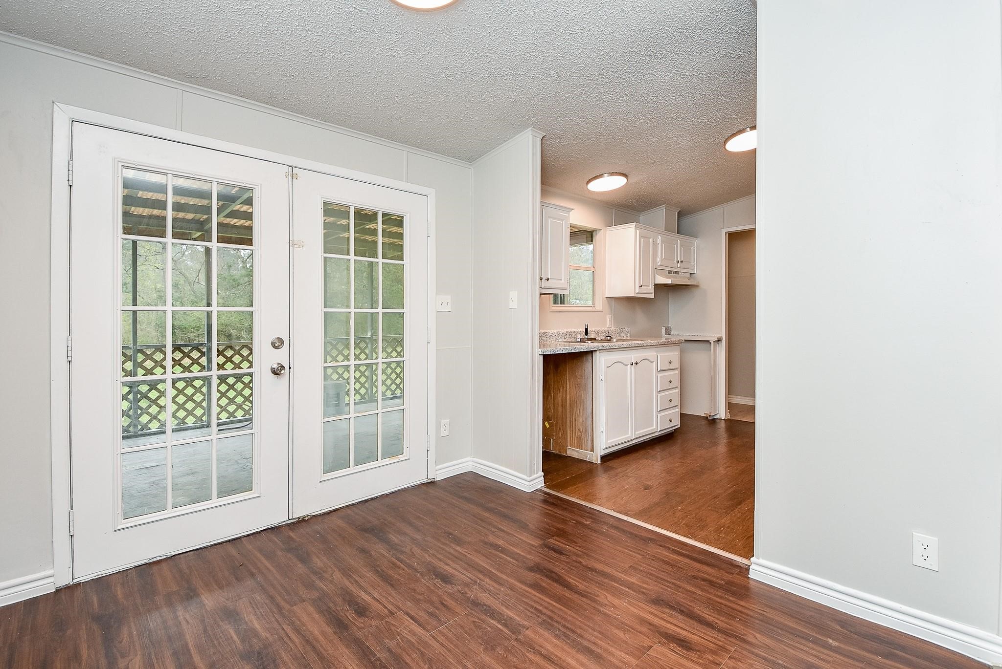 12754 Roy Harris Loop Conroe, TX 77306 - Photo 22 of 27