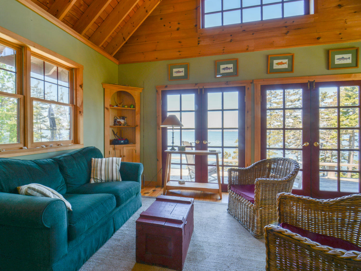 533 Jericho Bay Road Swans Island, ME 04685 - Photo 15 of 44 Living