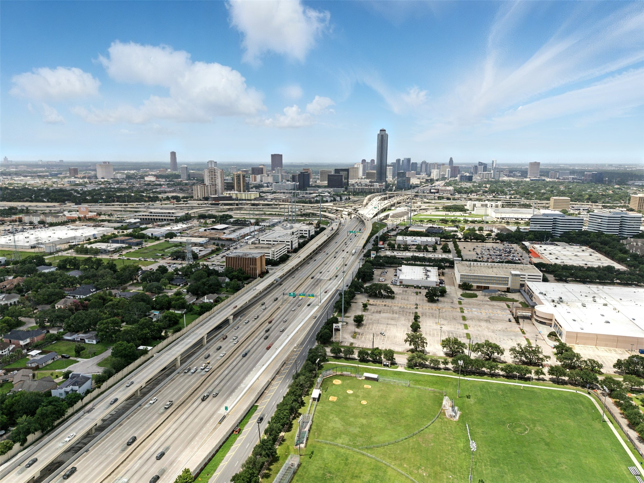 6305 South Rice Avenue Bellaire, TX 77401 - Photo 23 of 23 a view of a city