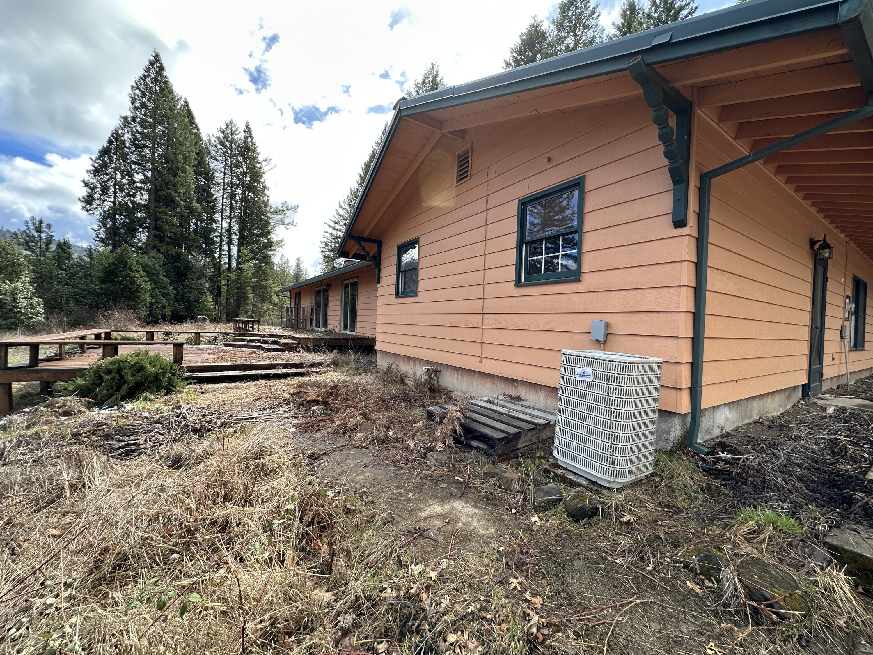 7185 Crowfoot Road Trail, OR 97541 - Photo 8 of 42 IMG_4679