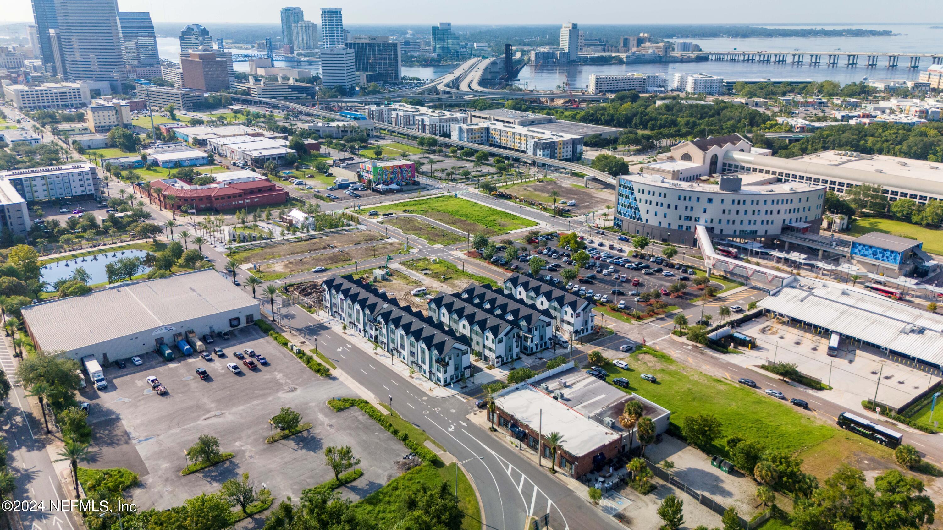 161 Barstow Place Jacksonville, FL 32204 - Photo 28 of 39 an aerial view of a city