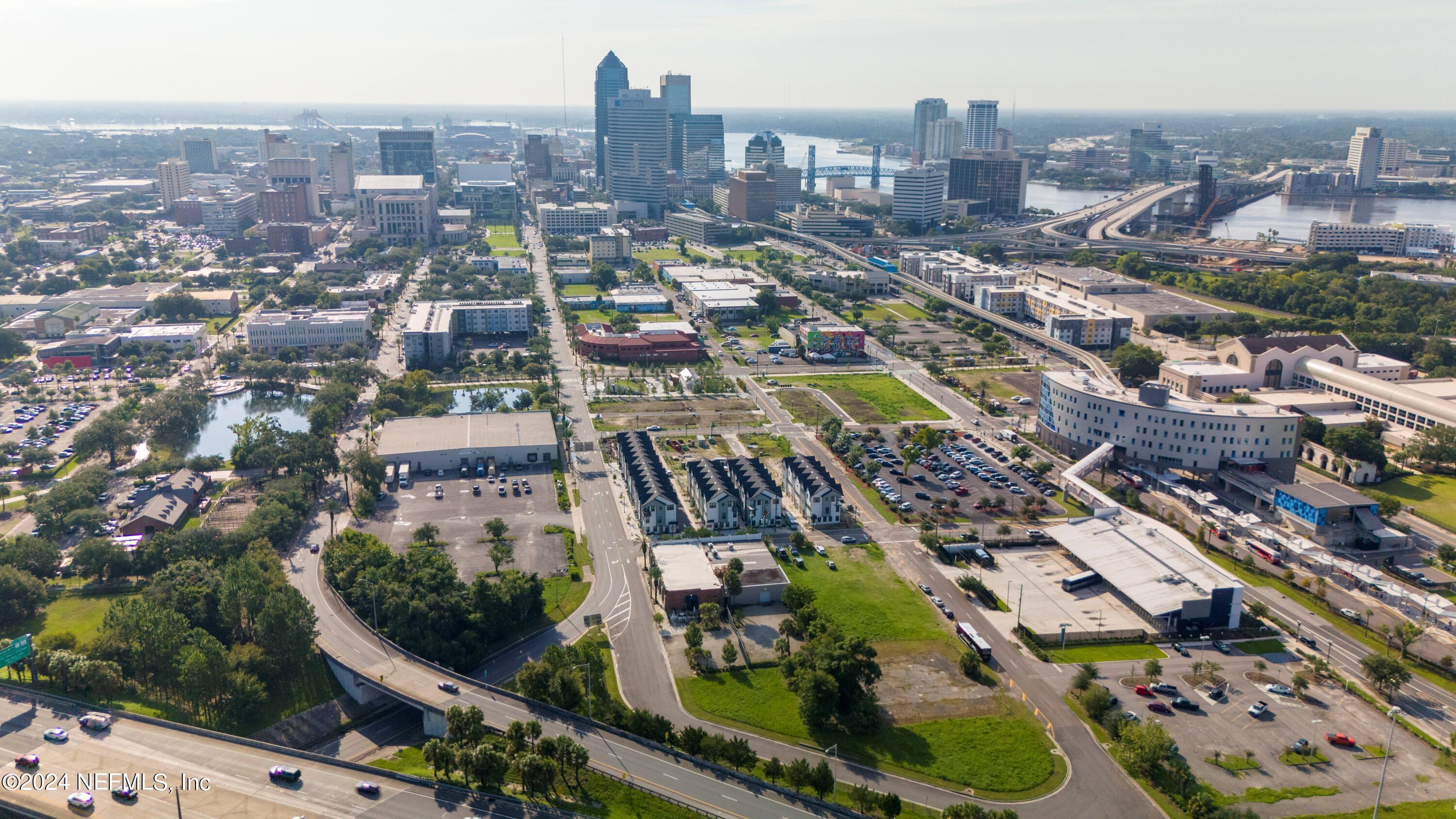 161 Barstow Place Jacksonville, FL 32204 - Photo 31 of 39 an aerial view of residential houses with city view