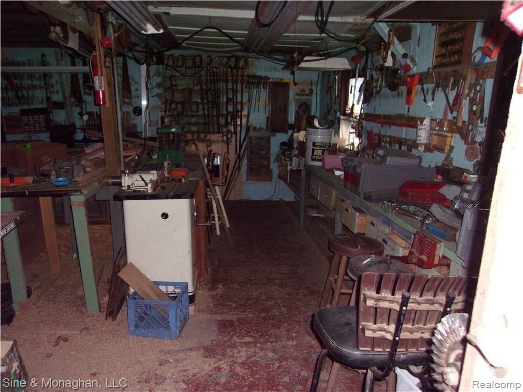 8629 Stone Road Algonac, MI 48001 - Photo 42 of 45 100_1413.JPG