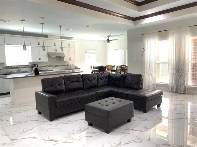 $3,000 | 5510 Teakwood Drive, Galveston, TX 77551