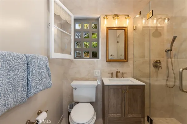 $2,090,000 | 4420 Myrtle Avenue, Long Beach, CA 90807