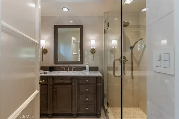 $2,090,000 | 4420 Myrtle Avenue, Long Beach, CA 90807
