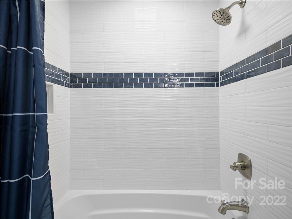 307 London Road Hendersonville, NC 28739 - Photo 19 of 30 Gallery Image 19