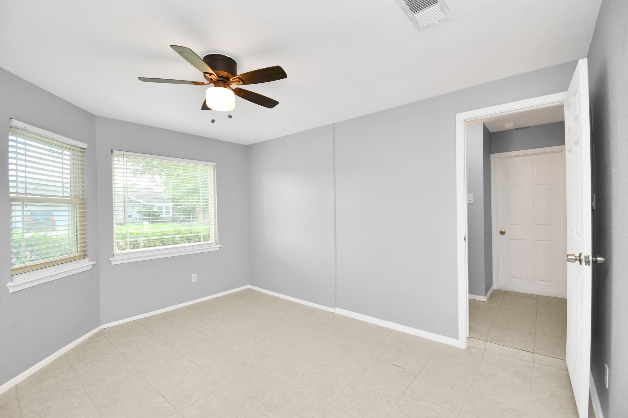 10219 Trading Post Drive Houston, TX 77064 - Photo 31 of 39 a view of an empty room with a window