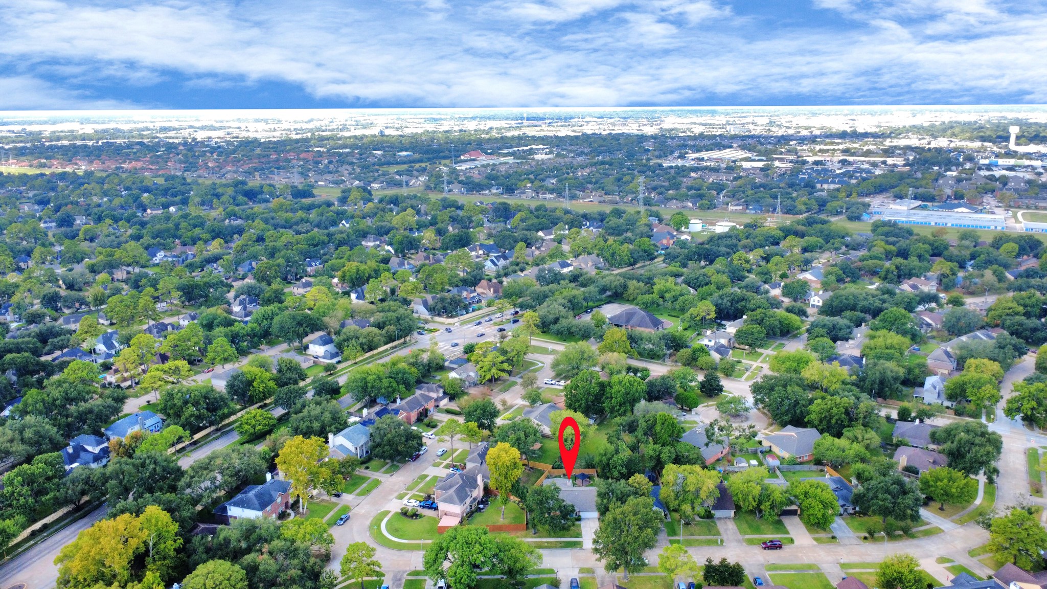 10219 Trading Post Drive Houston, TX 77064 - Photo 4 of 39 a view of a city