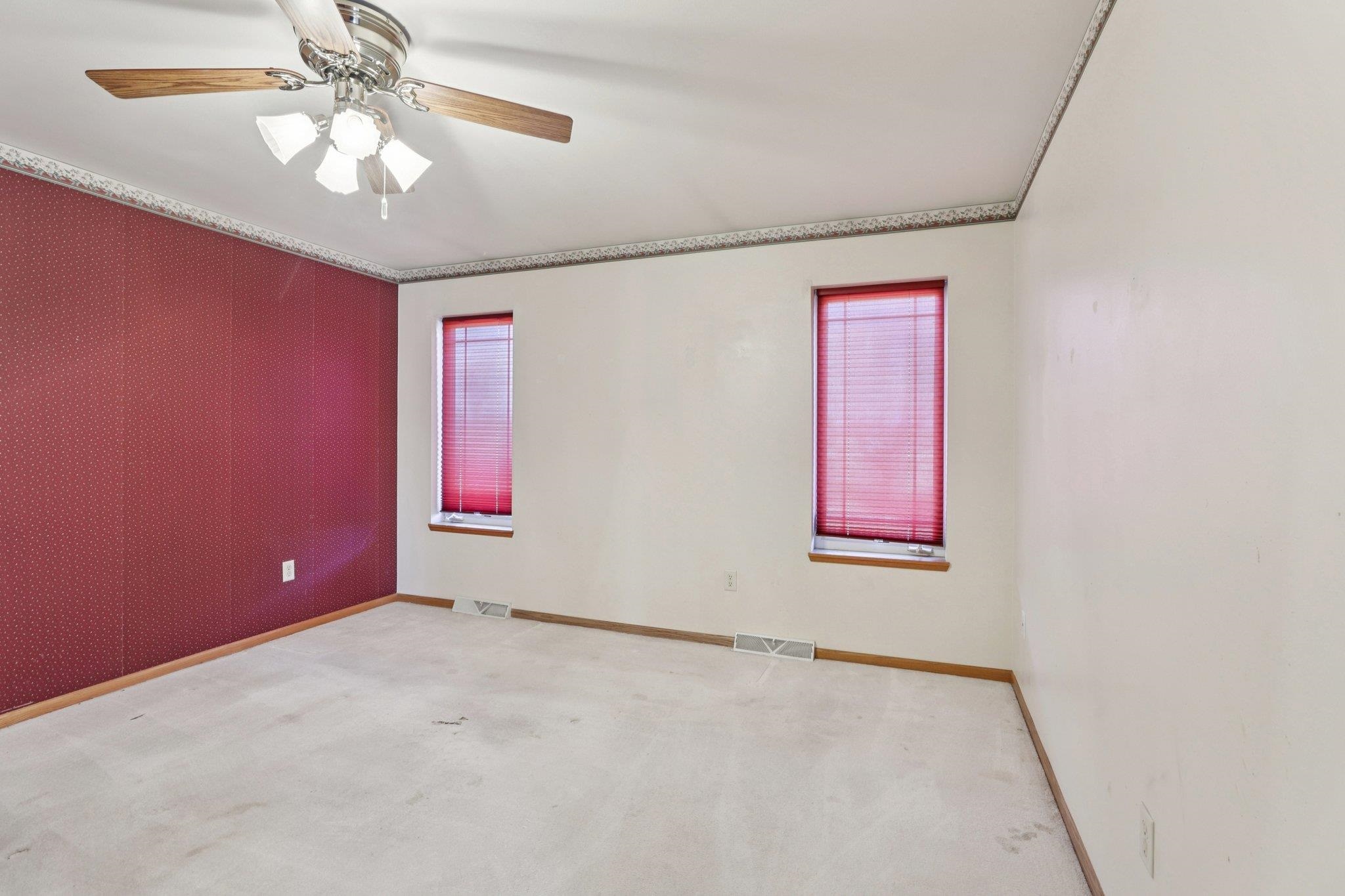 844 Dunn Avenue Oregon, WI 53575 - Photo 15 of 40