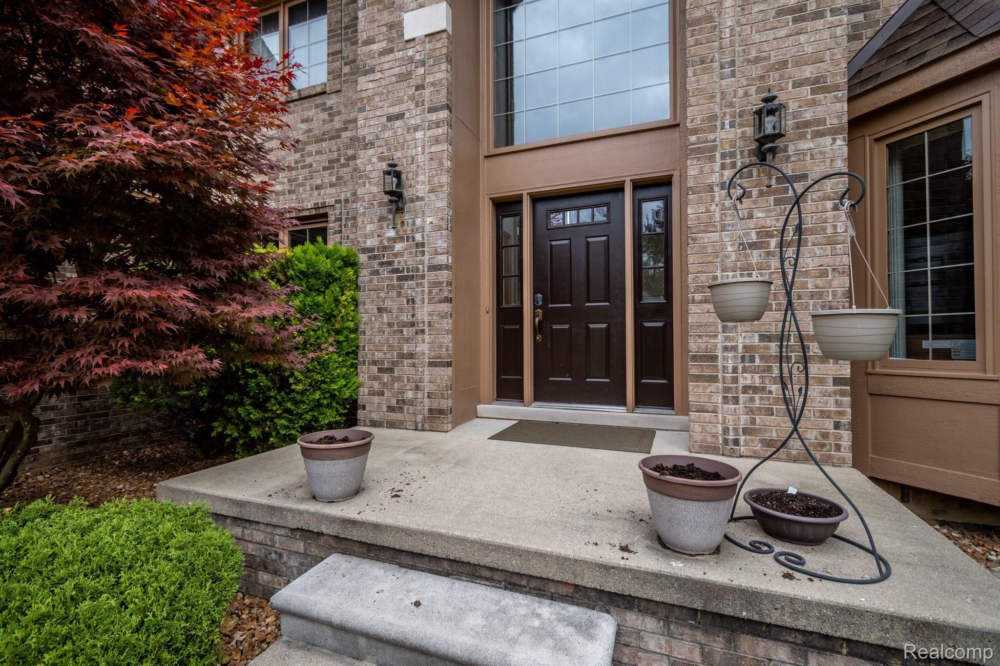 873 Grovecrest Rochester, MI 48307 - Photo 3 of 65 DSC_7079.jpg