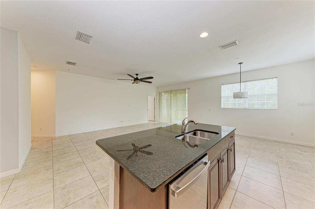 8143 Miramar Way, Unit 8143 Lakewood Ranch, FL 34202 - Photo 16 of 98