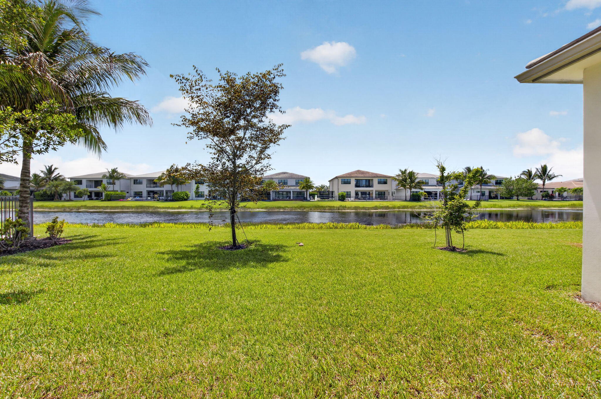 17089 Rainbow Fls Trail Boca Raton, FL 33496 - Photo 94 of 141 Wonderful Lake Front Property