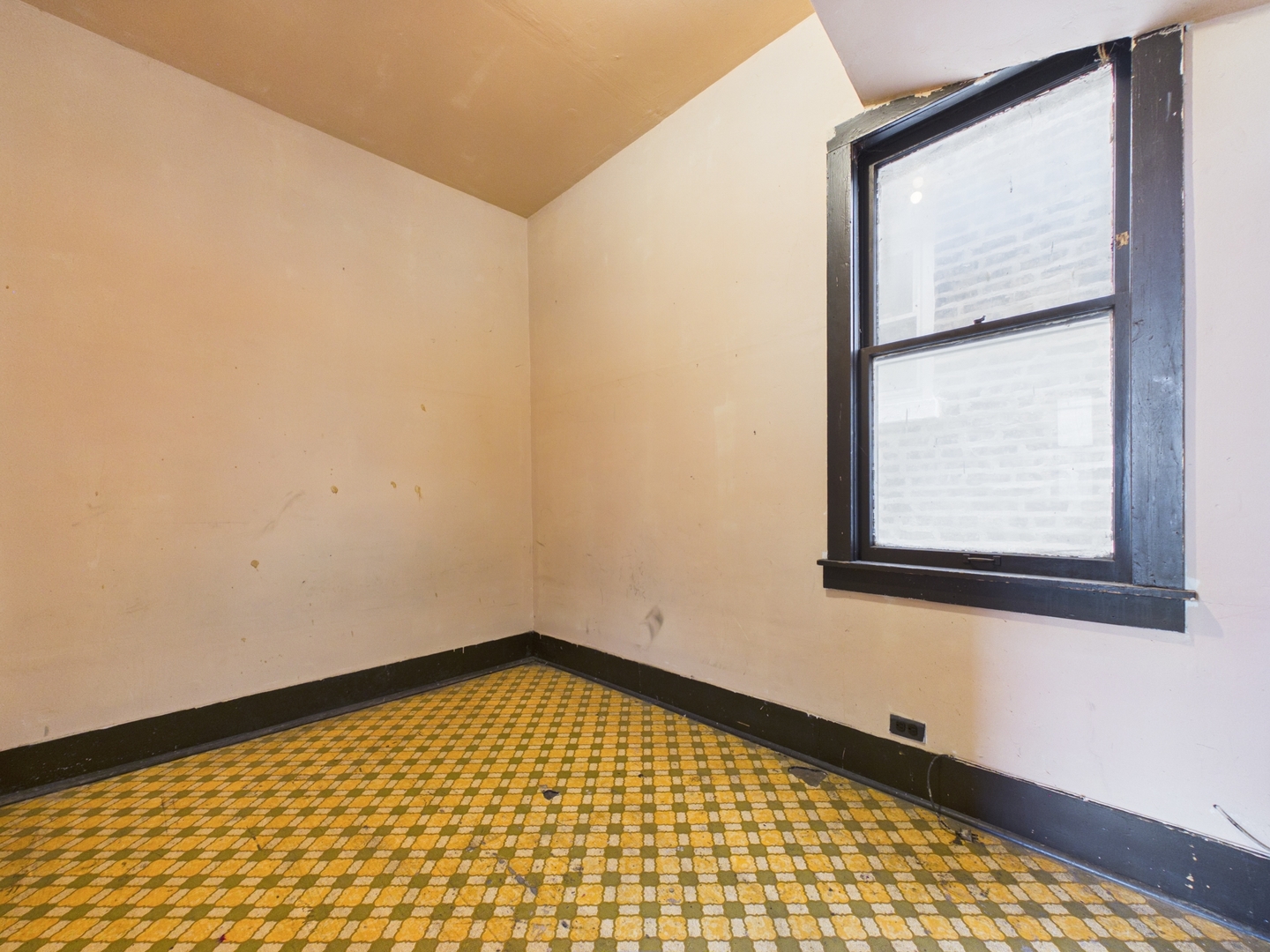 4734 South Racine Avenue Chicago, IL 60609 - Photo 8 of 32