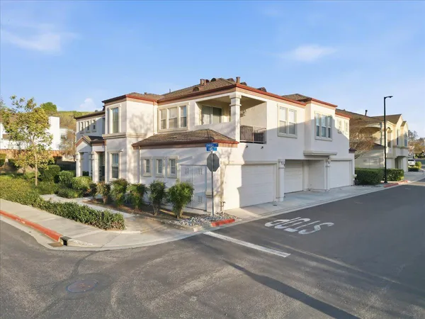 $1,075,000 | 863 Brea Lane, San Jose, CA 95138