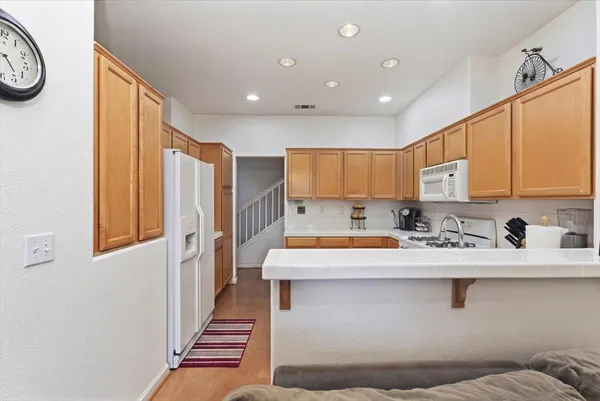 $1,075,000 | 863 Brea Lane, San Jose, CA 95138