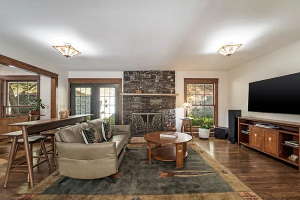 $1,475,450 | 433 Grayson Drive, Nashville, TN 37205