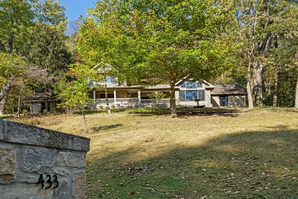 $1,475,450 | 433 Grayson Drive, Nashville, TN 37205