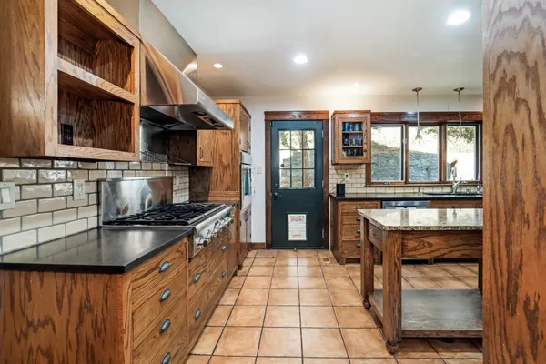 $1,475,450 | 433 Grayson Drive, Nashville, TN 37205