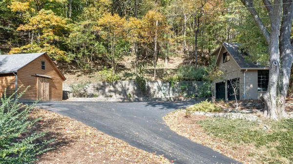 $1,475,450 | 433 Grayson Drive, Nashville, TN 37205