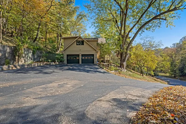 $1,475,450 | 433 Grayson Drive, Nashville, TN 37205