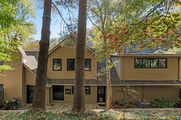 $1,475,450 | 433 Grayson Drive, Nashville, TN 37205