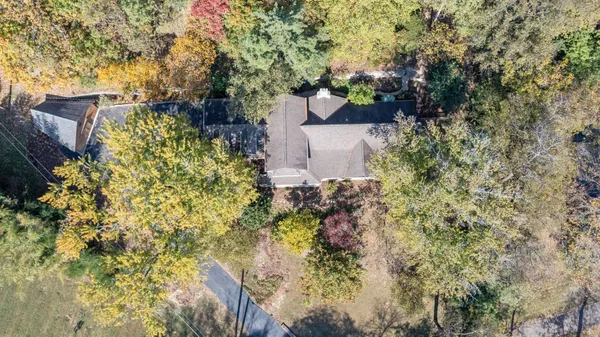 $1,475,450 | 433 Grayson Drive, Nashville, TN 37205