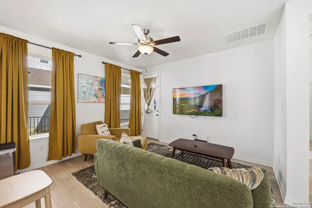 $290,000 | 2167 Hofstaat, Unit 66, New Braunfels, TX 78130