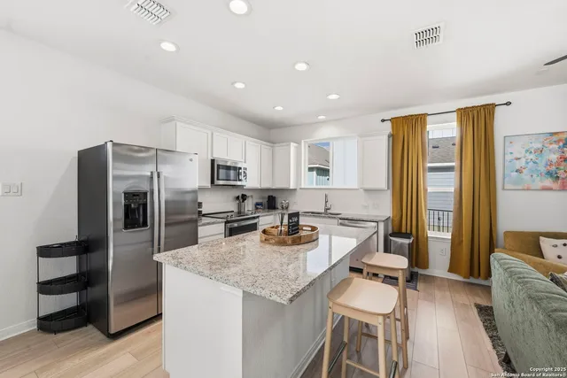 $290,000 | 2167 Hofstaat, Unit 66, New Braunfels, TX 78130