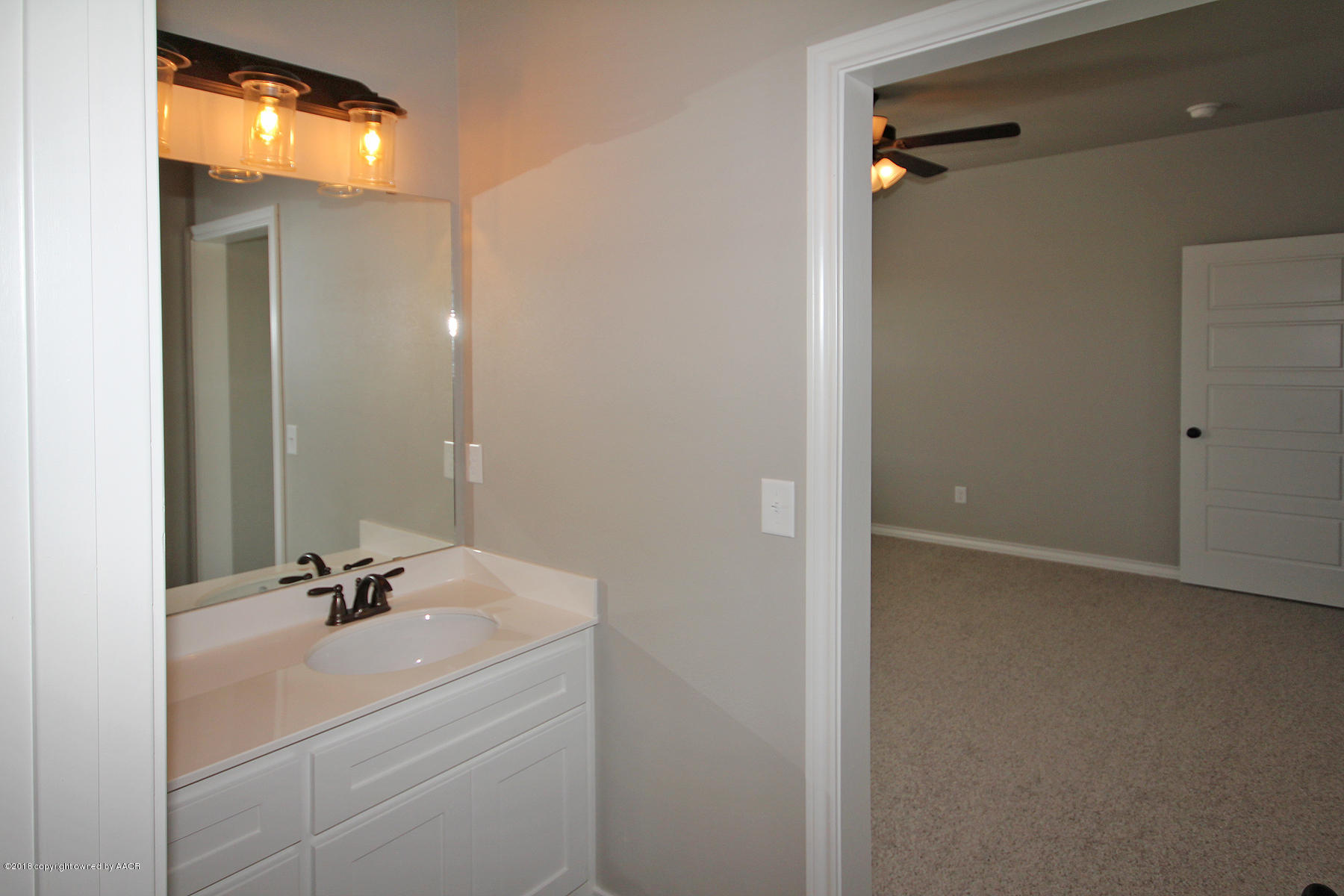 18601 Willow Way Road Bushland, TX 79124 - Photo 25 of 36 3rd Bedroom Vanity