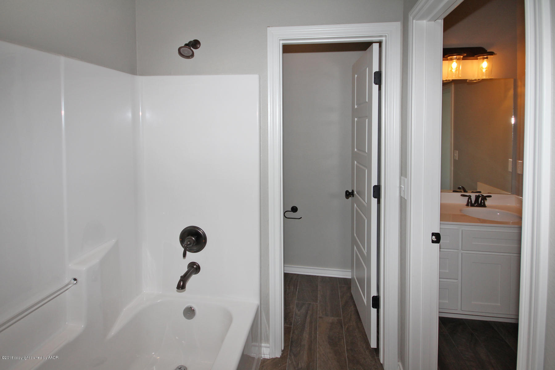 18601 Willow Way Road Bushland, TX 79124 - Photo 26 of 36 Jack N Jill Bath