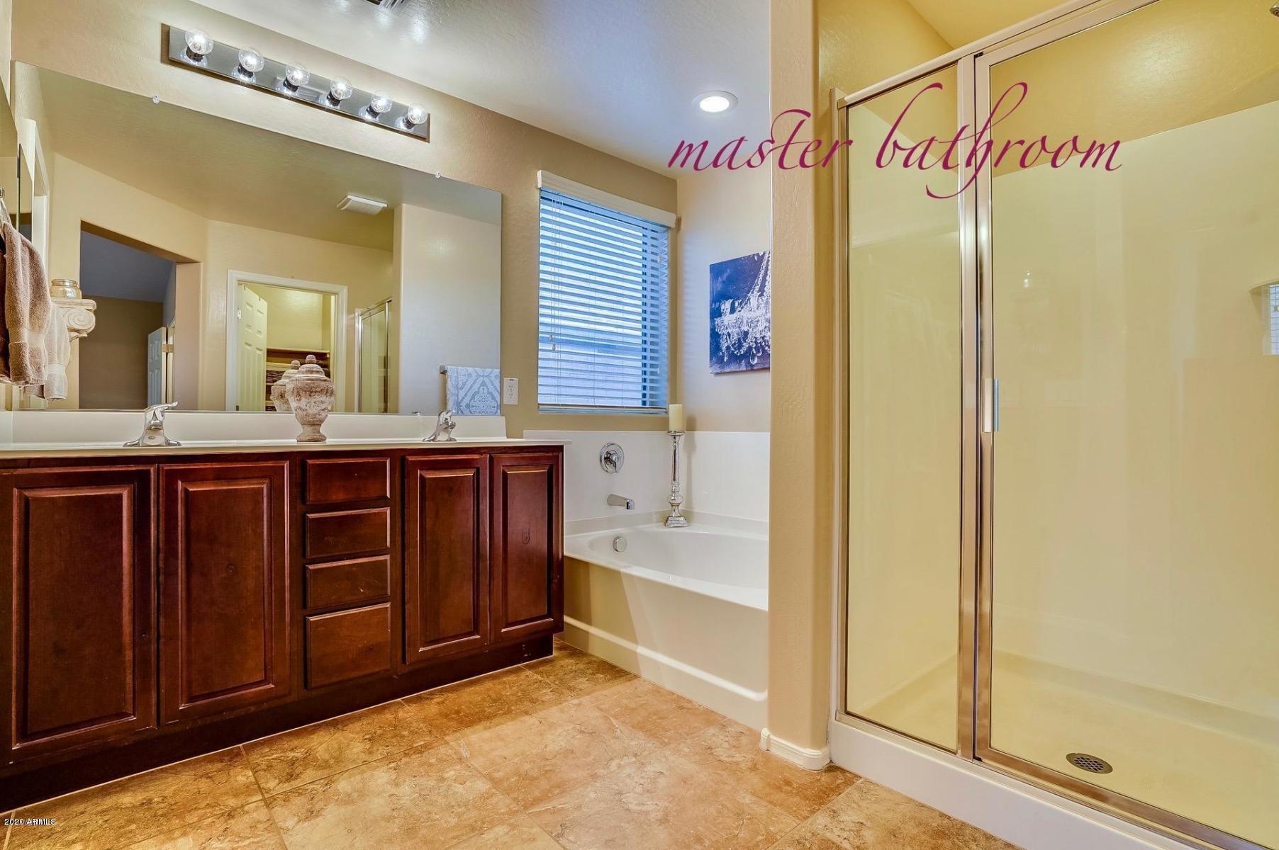 2151 East Stacey Road Gilbert, AZ 85298 - Photo 12 of 36 Master Bath