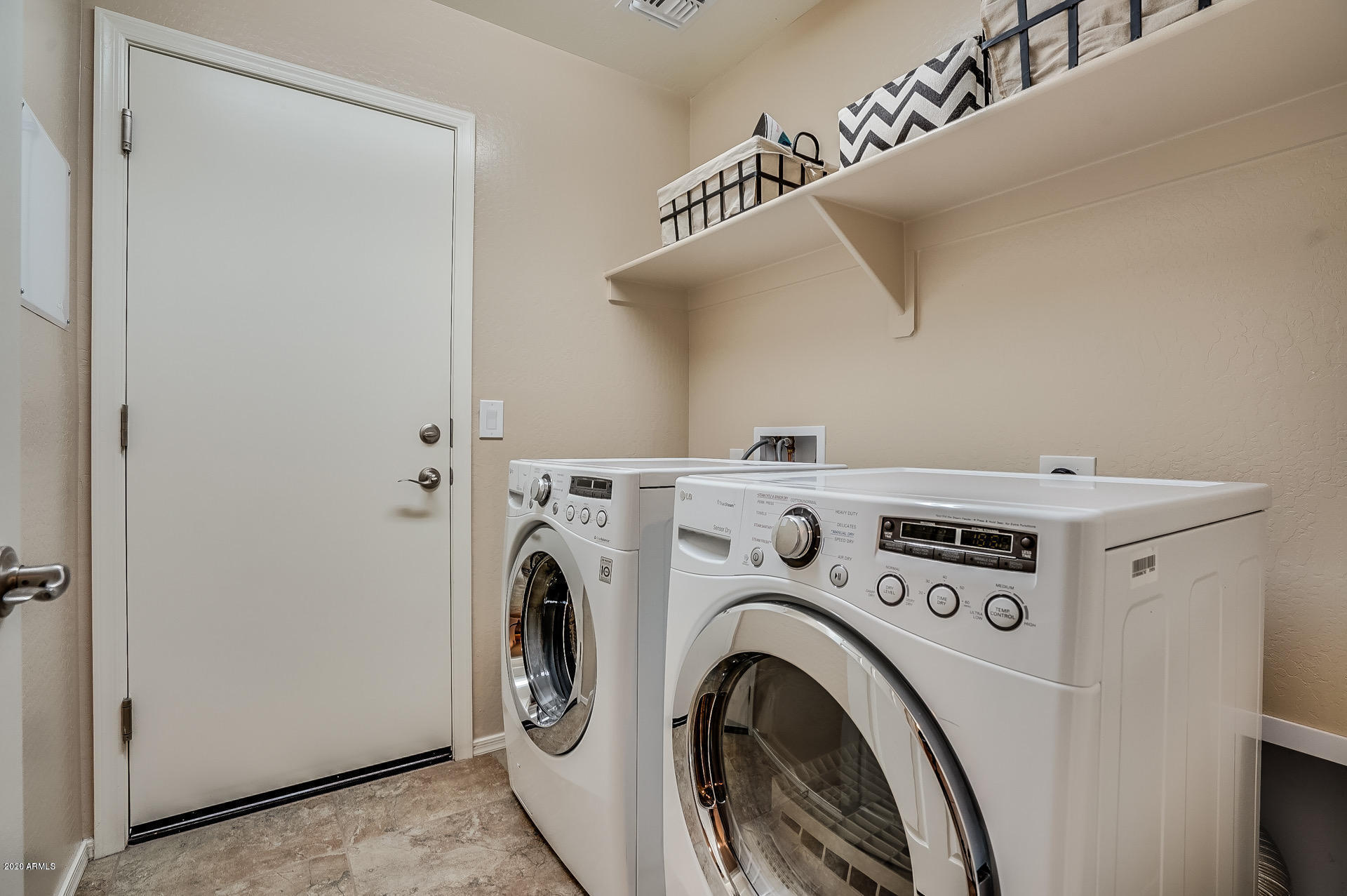 2151 East Stacey Road Gilbert, AZ 85298 - Photo 22 of 36 Laundry Room