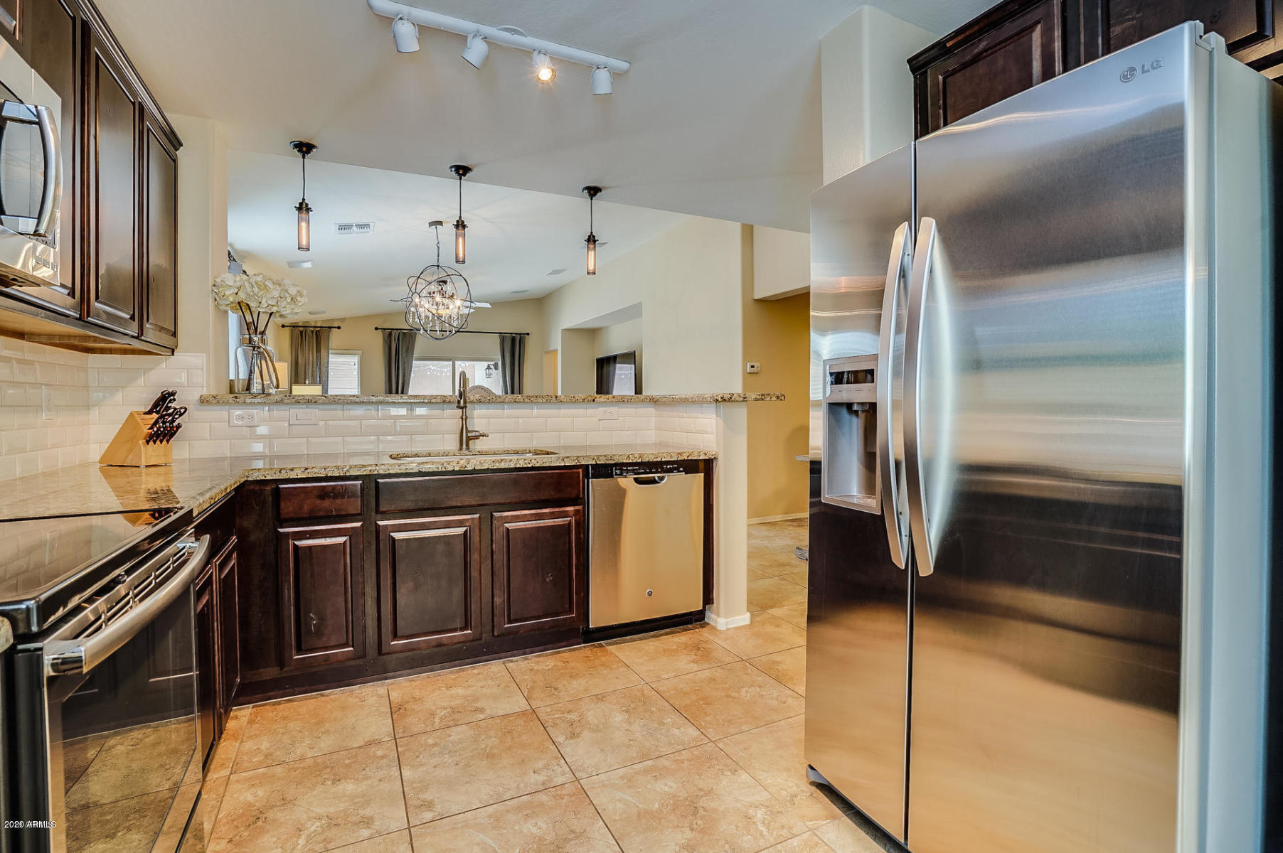 2151 East Stacey Road Gilbert, AZ 85298 - Photo 5 of 36 Kitchen 4