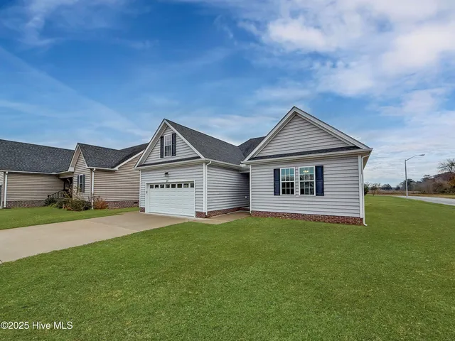 $349,900 | 601 Millbrooke Circle, Elizabeth City, NC 27909