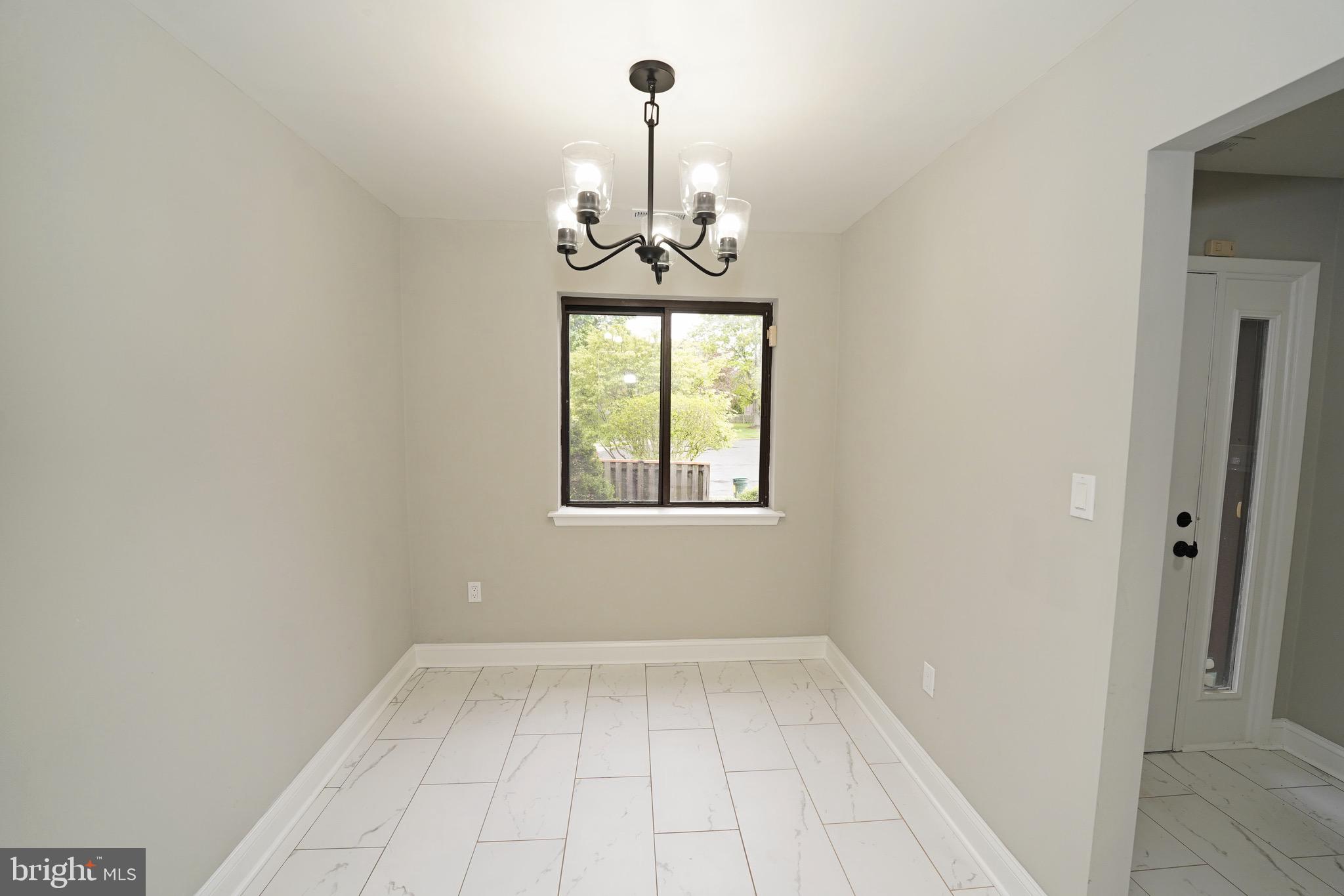 20 Jacob Court Ewing, NJ 08628 - Photo 10 of 25