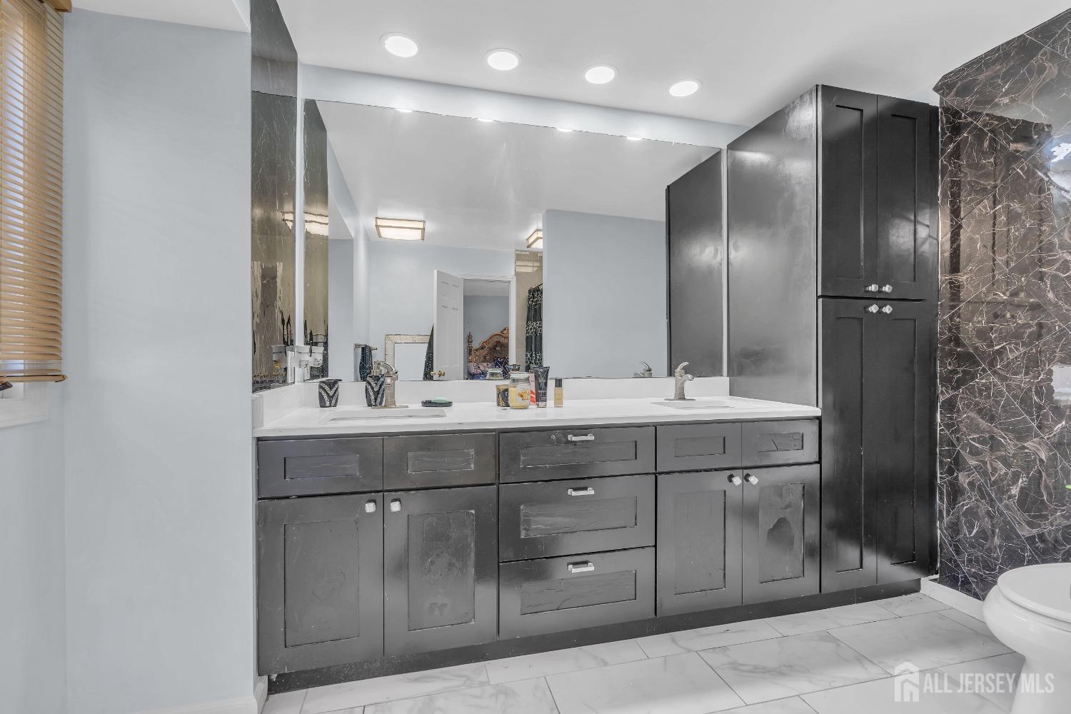 5 Peppermint Hill Road North Brunswick, NJ 08902 - Photo 17 of 27