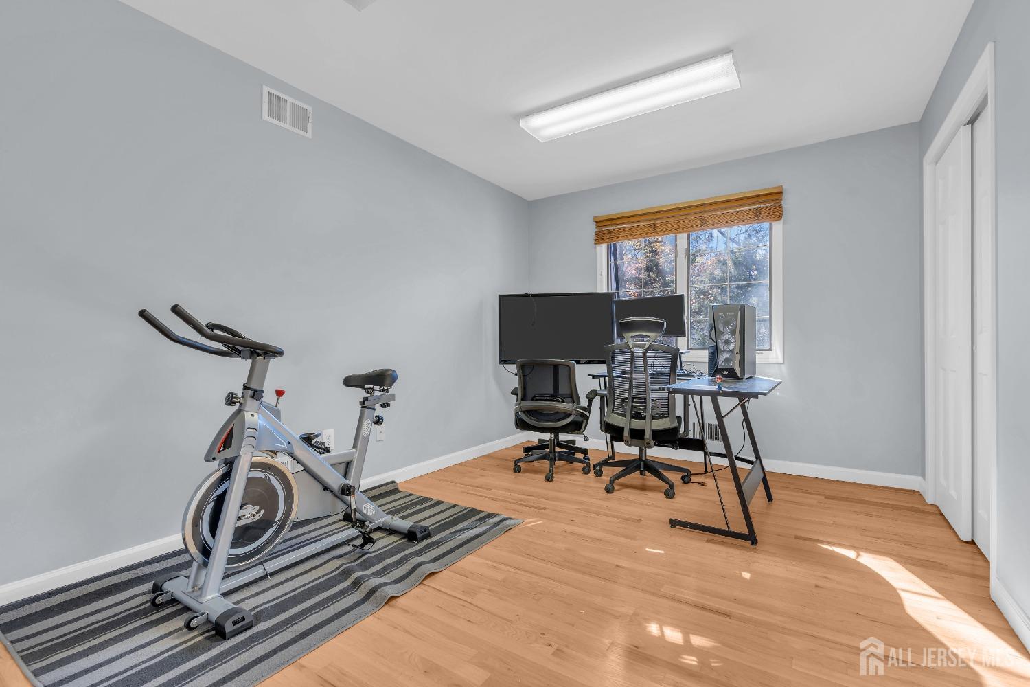 5 Peppermint Hill Road North Brunswick, NJ 08902 - Photo 20 of 27