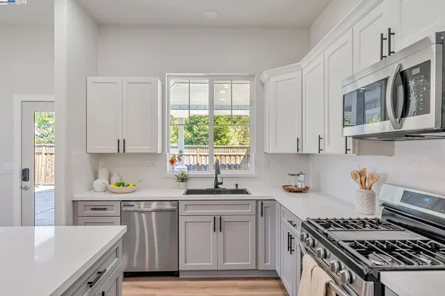 $1,598,000 | 202 Sonia Way, Livermore, CA 94550