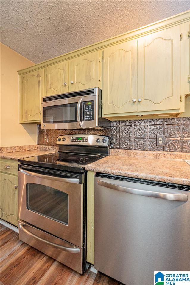 304 Old Rocky Ridge Lane Birmingham, AL 35216 - Photo 14 of 32