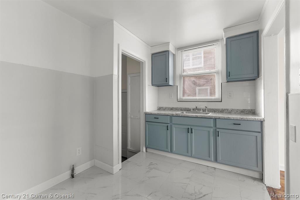 9962 Whitcomb Detroit, MI 48227 - Photo 14 of 32 Gallery Image 14