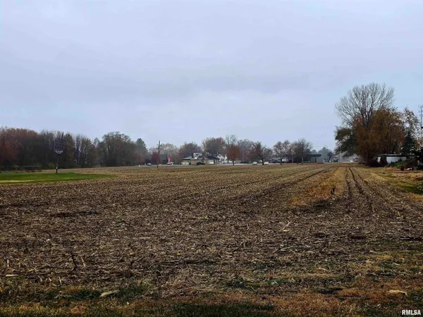 $115,000 | 1600 East Walnut Street, Canton, IL 61520