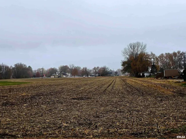 $139,000 | 1600 East Walnut Street, Canton, IL 61520