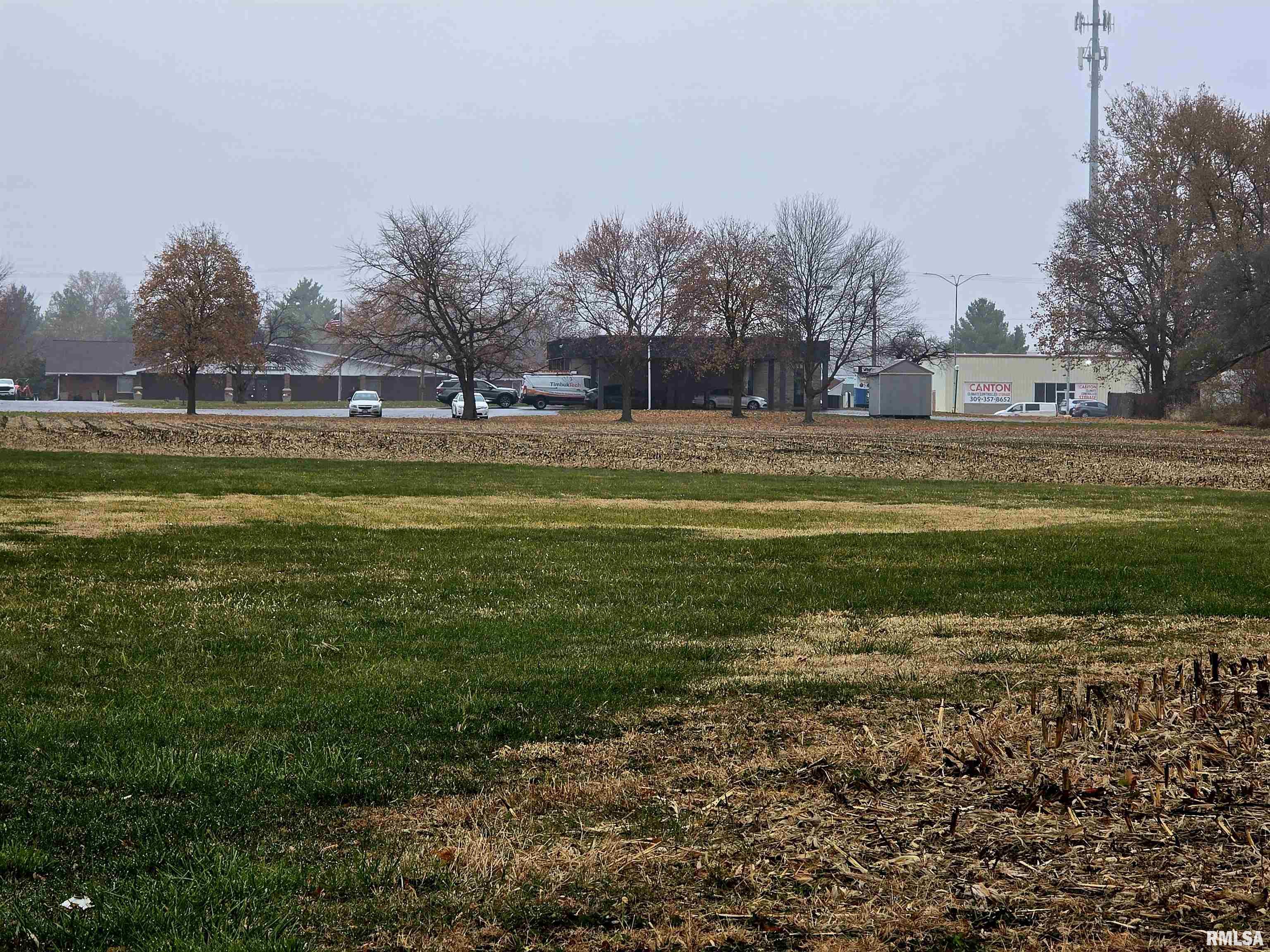 1600 East Walnut Street Canton, IL 61520 - Photo 8 of 16