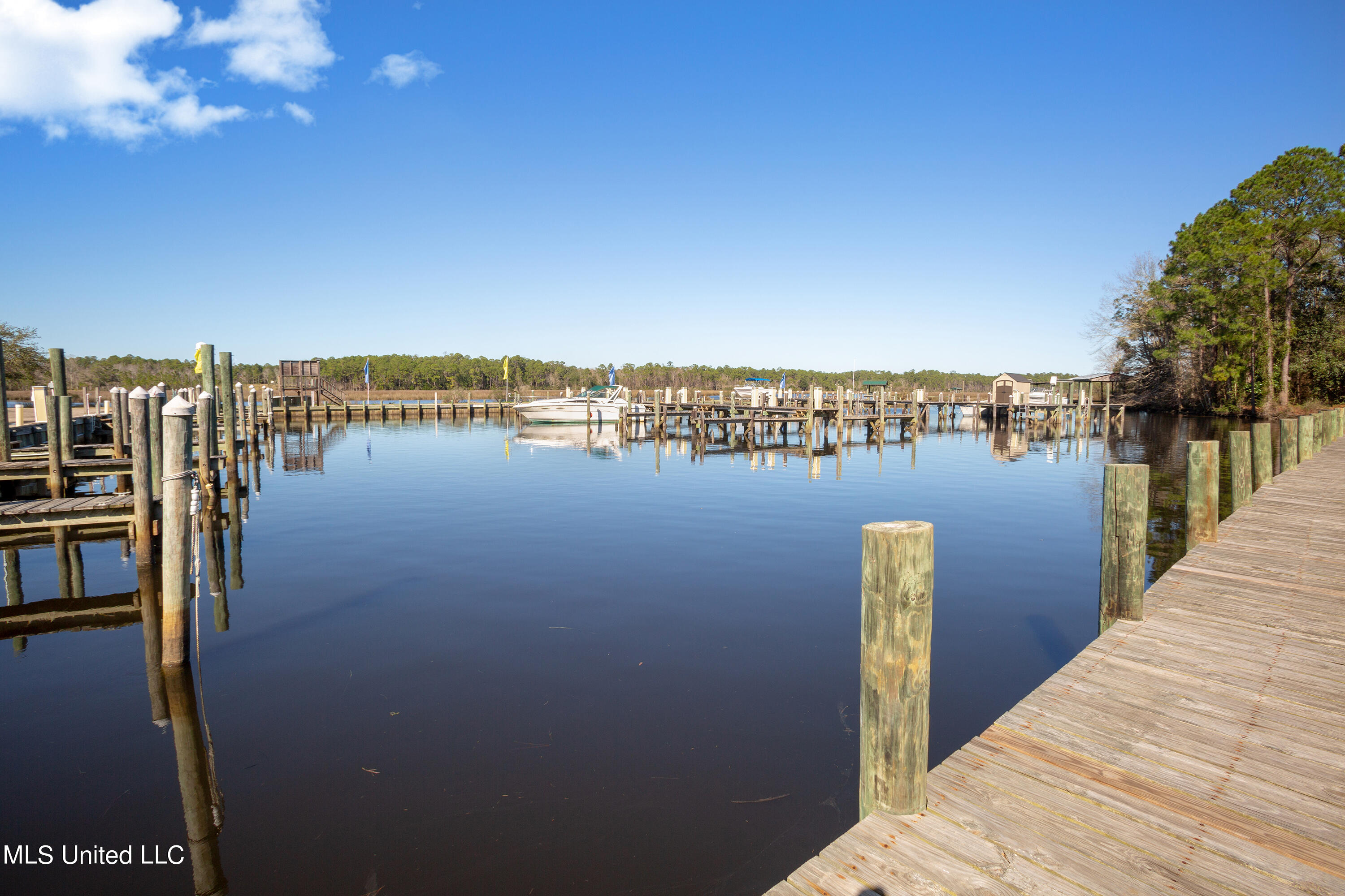 3230 Cumberland Road, Unit 54 Ocean Springs, MS 39564 - Photo 22 of 30 Views of Bayou